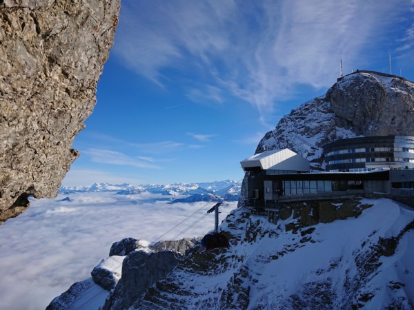 © VLife Blog – vlife.blog Bergstation und Hotel Bellvue auf dem Pilatus auf 2132 m ü. M.