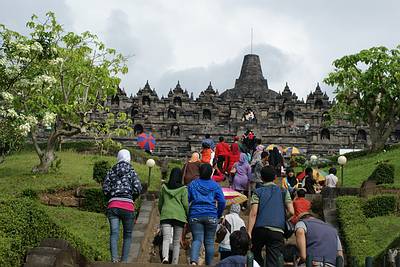 java borobodur tempel