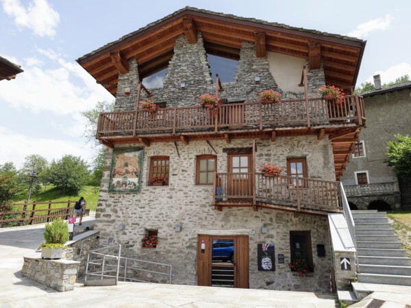 © VLife Blog vlife.blog Die Maison des Anciens Remédes beherbergt ein Heilkräuter-Museum.