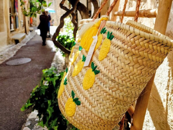 © VLife Blog vlife.blog In den Gassen von Saint-Paul-de-Vence.