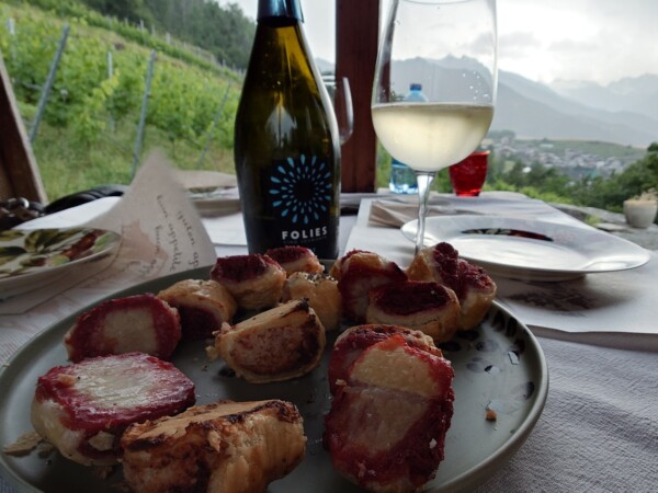 © VLife Blog vlife.blog Schlemmen im Weinberg von Aymavilles.