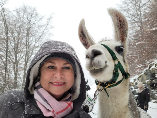 © VLife Blog vlife.blog Selfie VLife Blog beim Lama-Treckking in Bristen.
